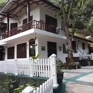 Homestay Villa25 Free Pick Up From The Centre, Kandy